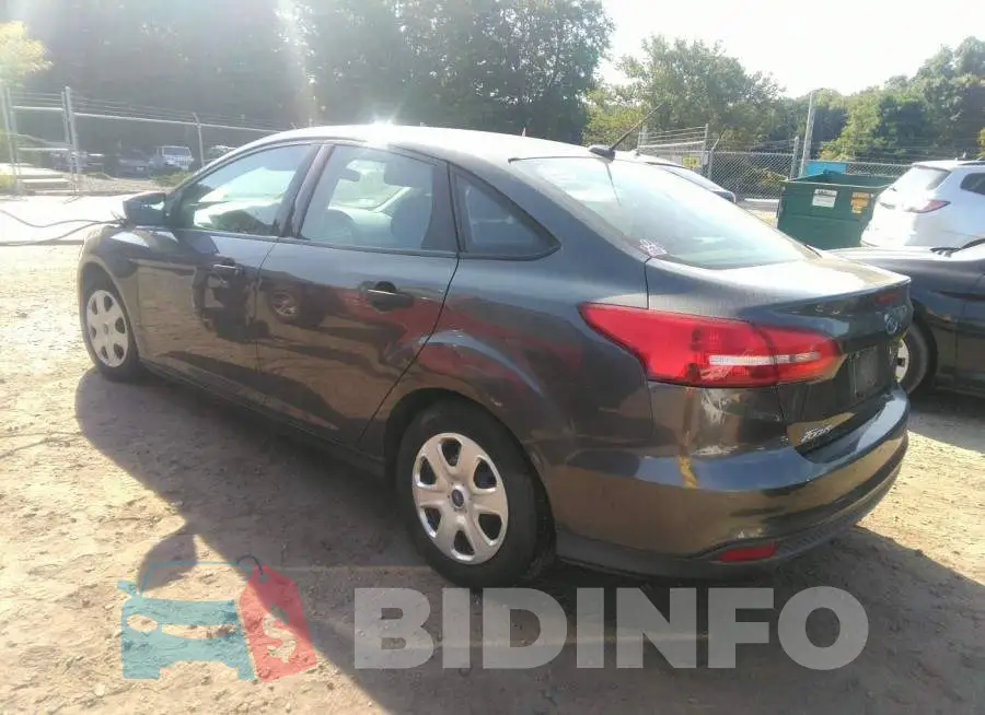 1FADP3E24GL215114 Photo# 3
