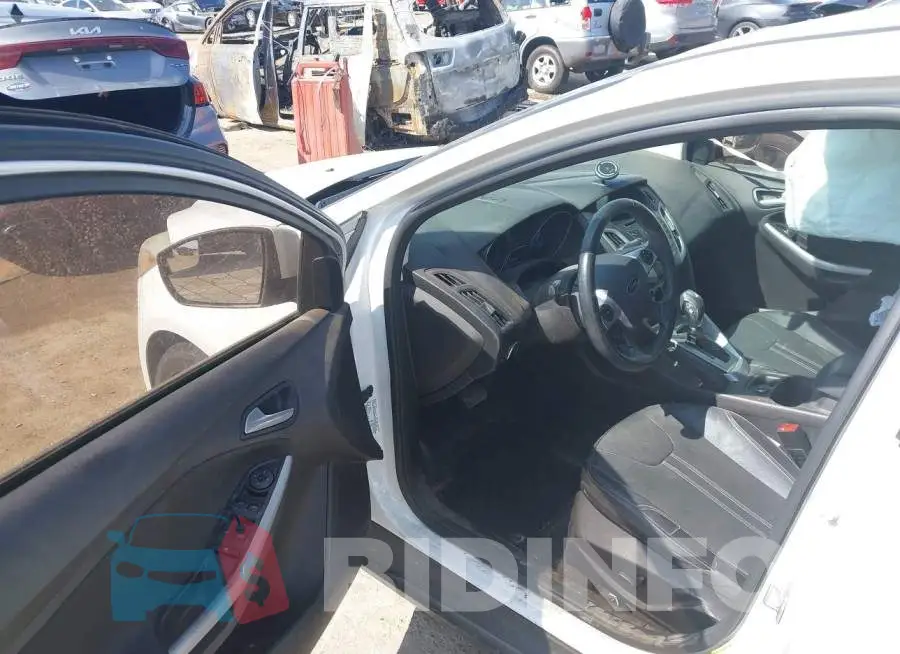 1FADP3F29EL207716 Photo# 5