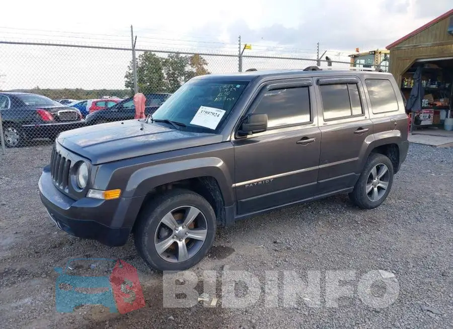 1C4NJRFB2GD558189 Photo# 2