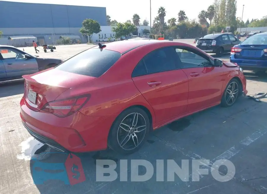 WDDSJ4EB0JN579587 Photo# 4