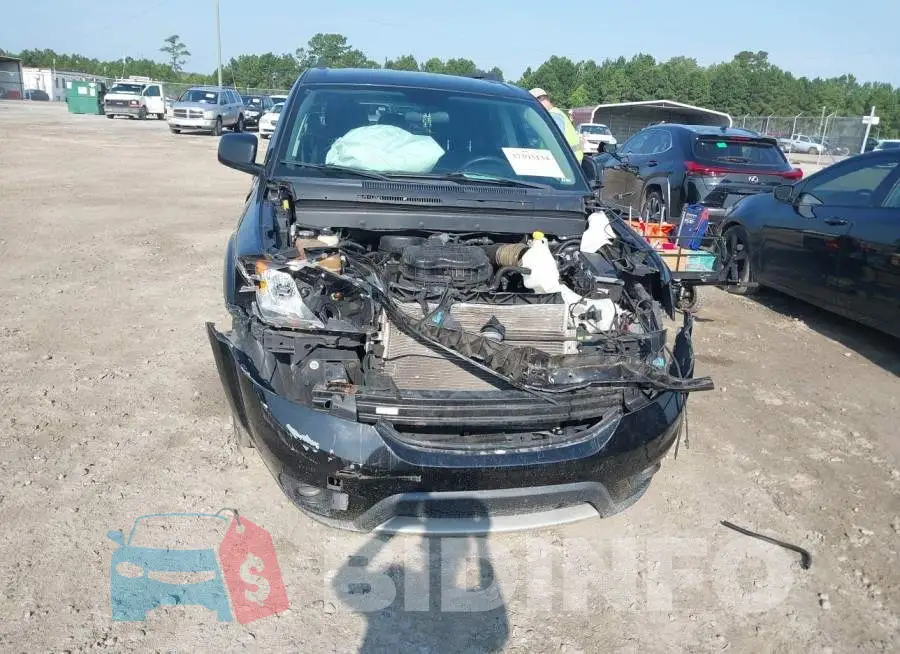 3C4PDCBG9HT533719 Photo# 6