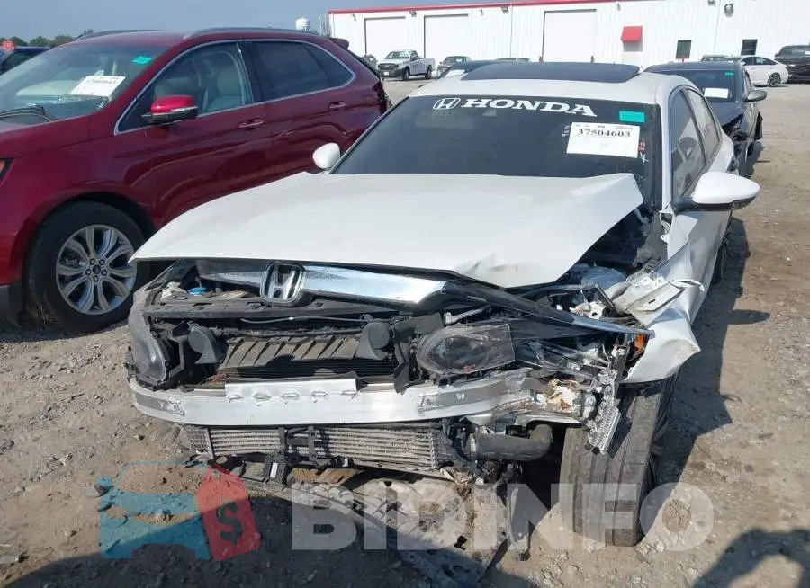 1HGCV2F95KA026477 Photo# 6