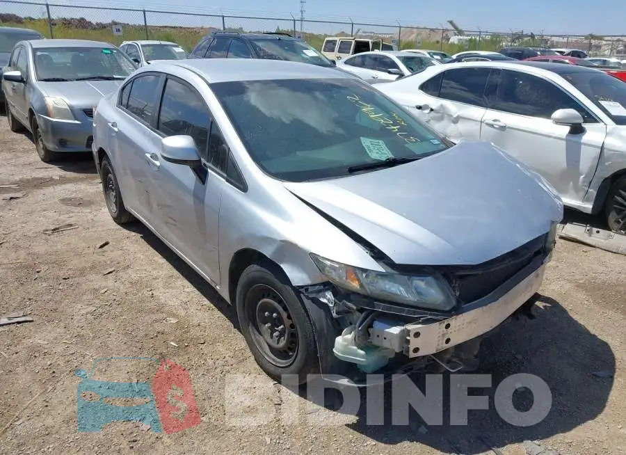 2HGFB2F50DH561787 Photo# 1