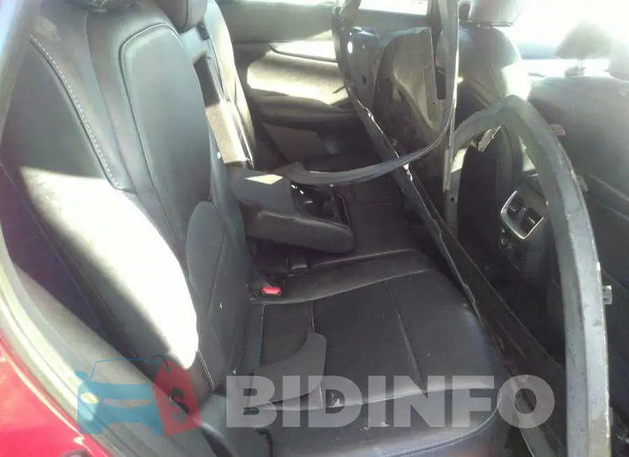 3PCAJ5M16KF103882 Photo# 8