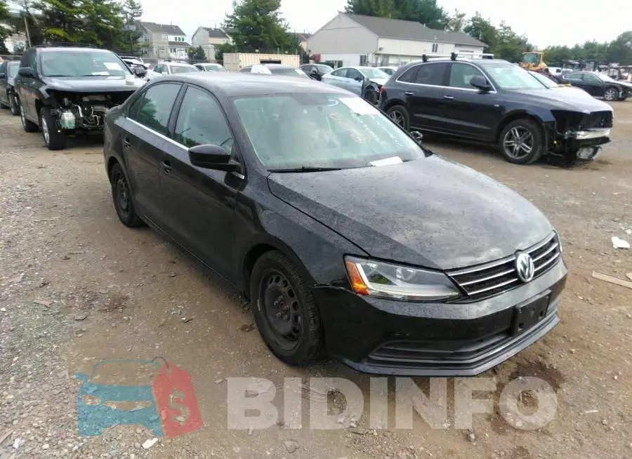 3VW2B7AJ0HM218979 Photo# 1