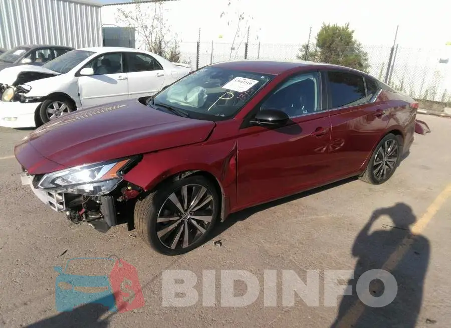 1N4BL4CV6LN306146 Photo# 2