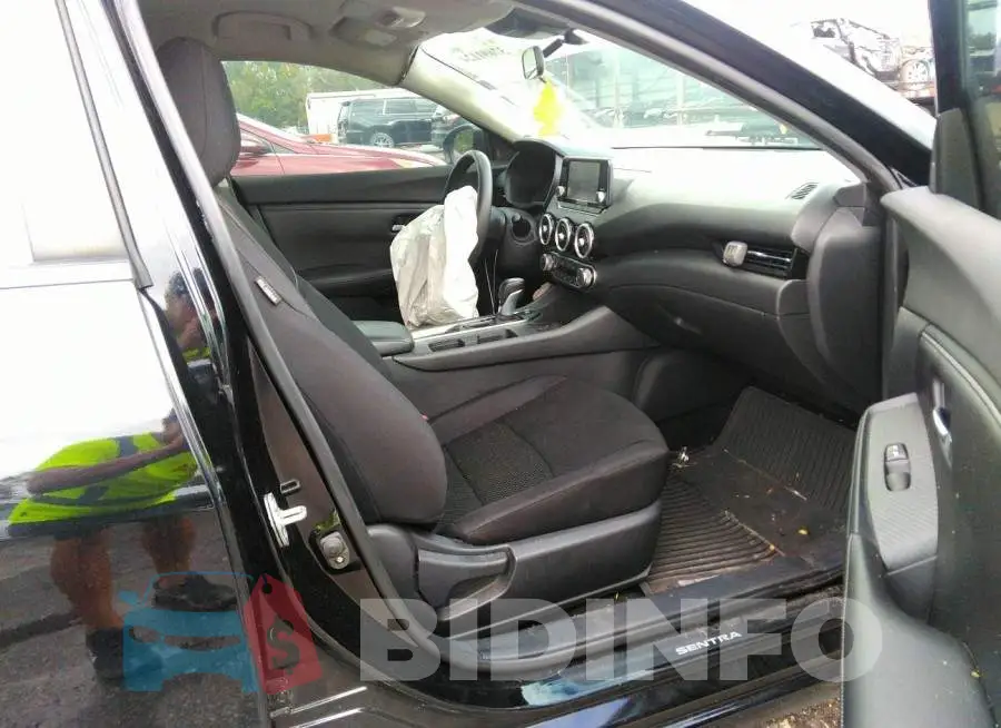 3N1AB8BV3LY215620 Photo# 5