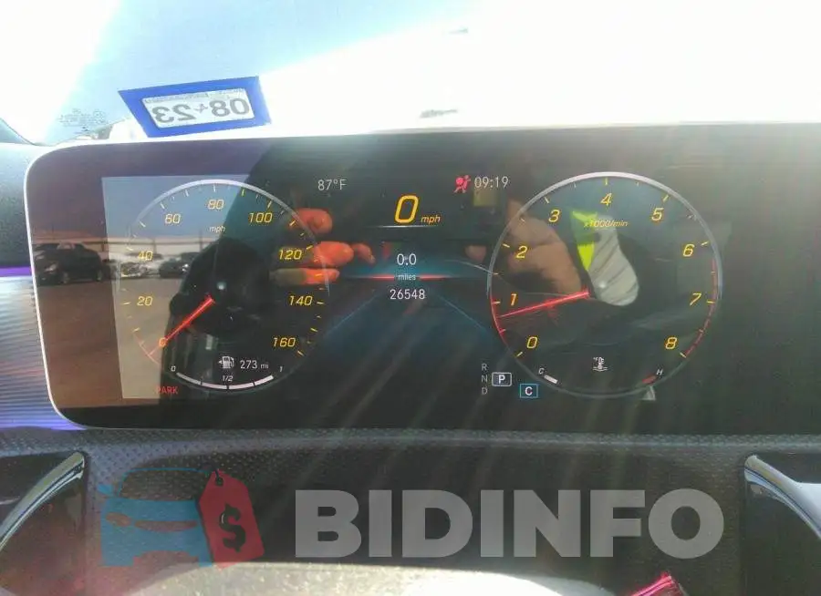 WDD3G4EB7KW027499 Photo# 7