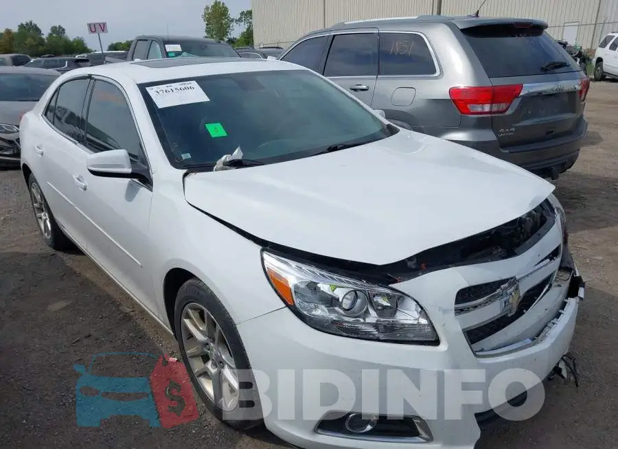 1G11F5SR1DF323996 Photo# 1