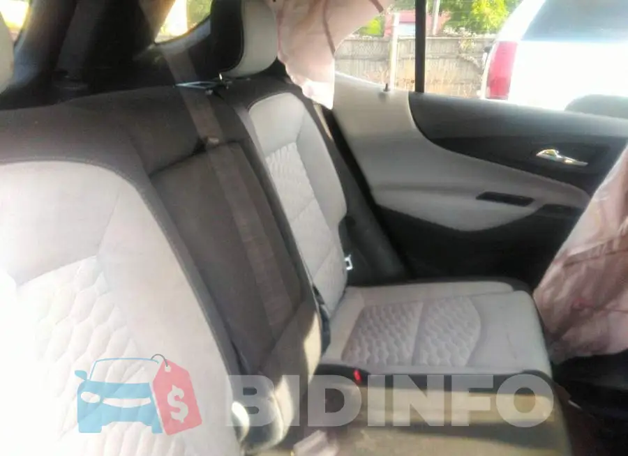 3GNAXHEV4KL160933 Photo# 8