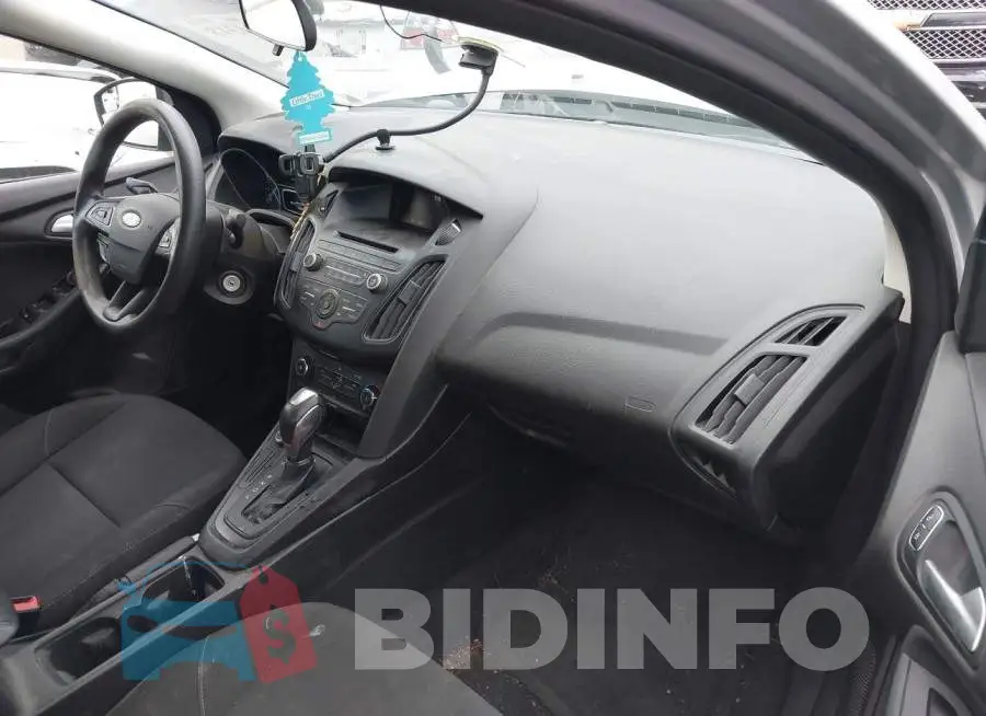 1FADP3F22FL242387 Photo# 5