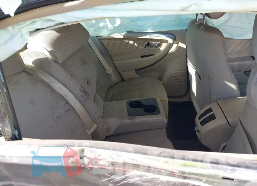 1FAHP2D86JG126050 Photo# 8