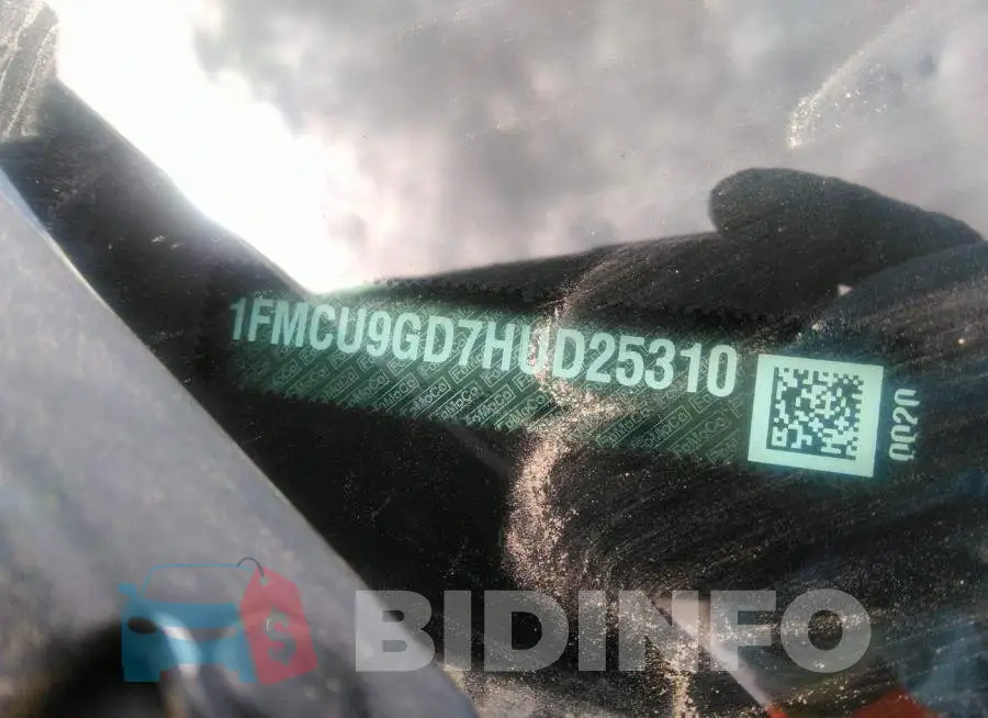 1FMCU9GD7HUD25310 Photo# 9