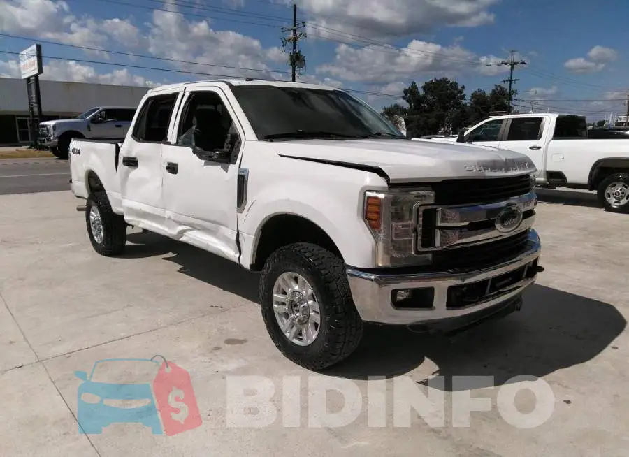 1FT7W2B65JEB15921 Photo# 1