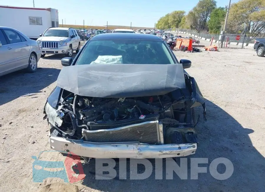 19XFB2F57EE009618 Photo# 6