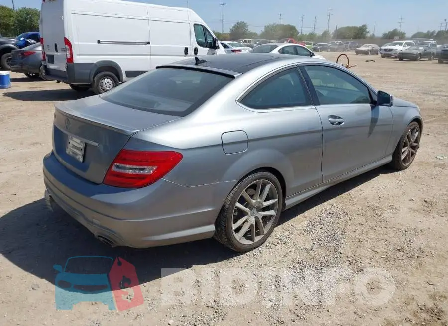 WDDGJ5HB3EG270357 Photo# 4