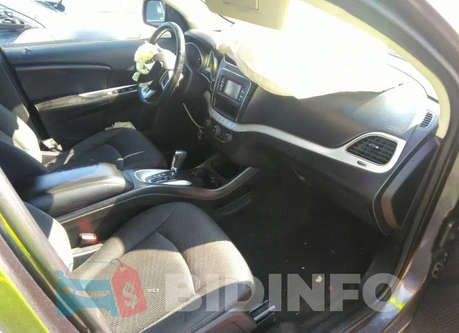 3C4PDCAB5GT103593 Photo# 5