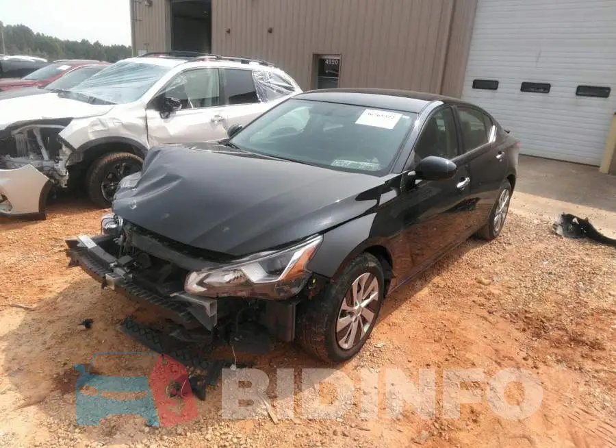 1N4BL4BV8LC284082 Photo# 2