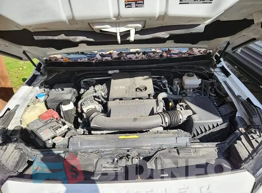 1N6ED1EK4NN622098 Photo# 9