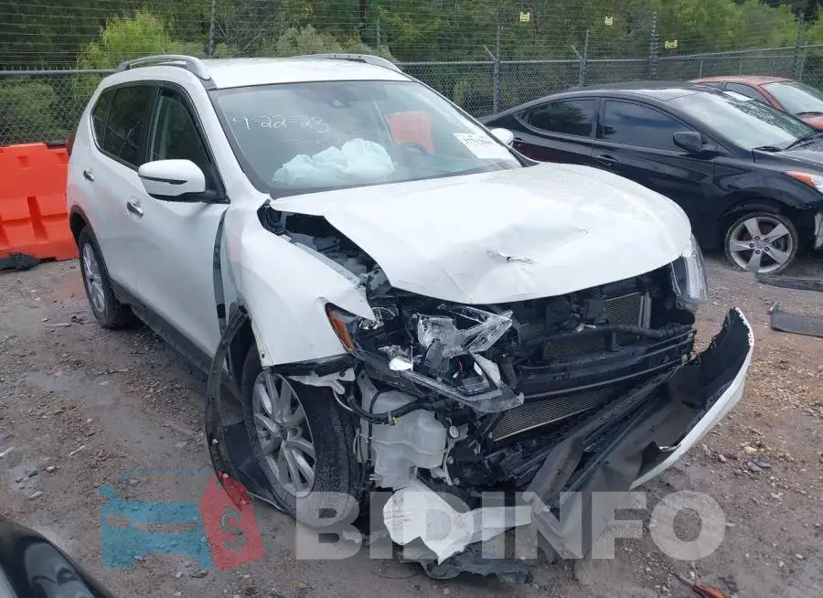 KNMAT2MT4LP511332 Photo# 1
