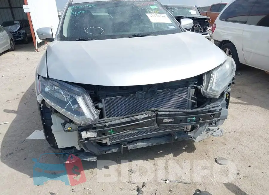 KNMAT2MVXFP558564 Photo# 6