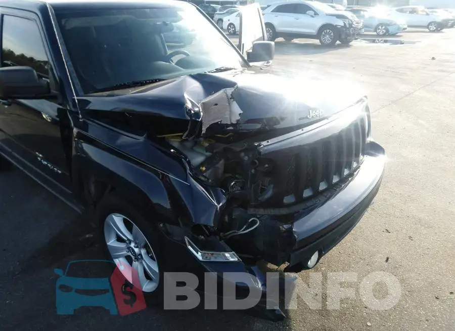 1C4NJPFB7ED814229 Photo# 6