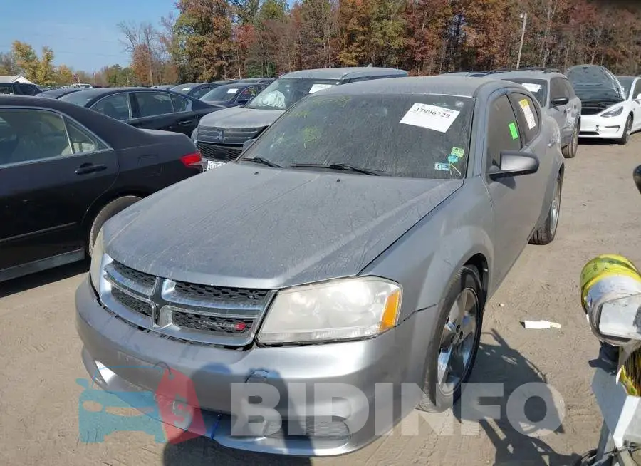 1C3CDZAB6DN572029 Photo# 6