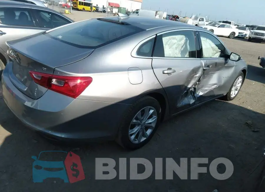 1G1ZD5ST2PF130426 Photo# 4