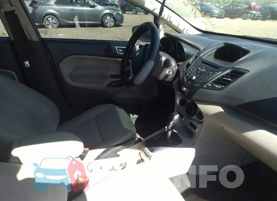 3FADP4EJ8FM223047 Photo# 5