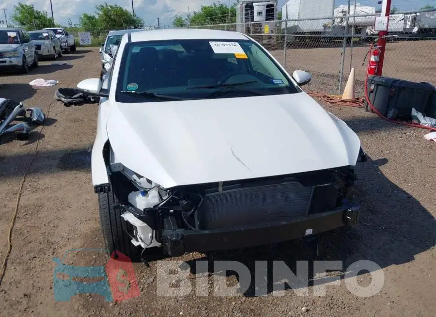 3KPF24AD6PE540418 Photo# 6