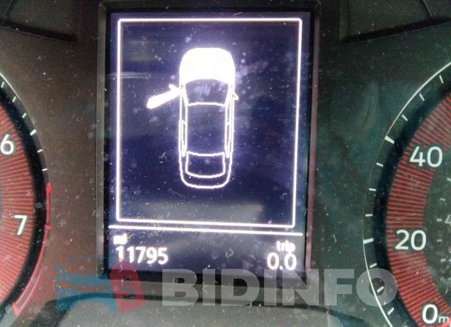 3VWC57BU6MM068844 Photo# 7