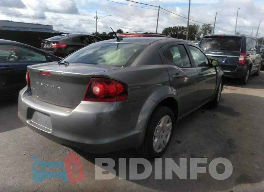 1C3CDZAB4DN580937 Photo# 4