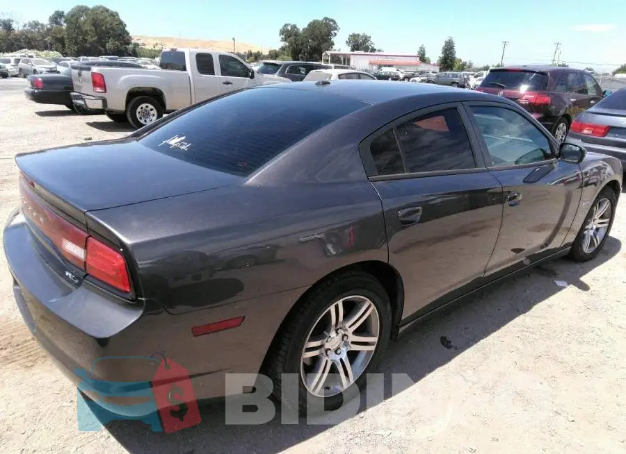 2C3CDXCT4EH159157 Photo# 4