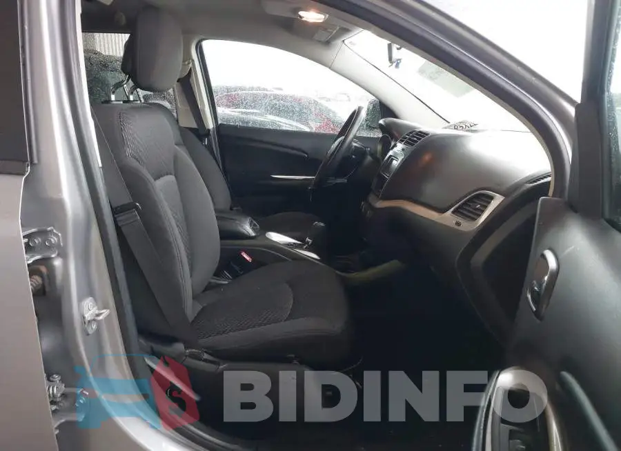 3C4PDCAB7GT103613 Photo# 5