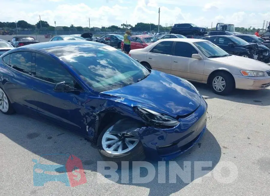 5YJ3E1EB4NF167825 Photo# 6