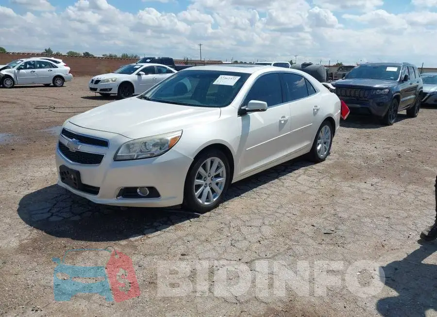 1G11E5SA6DF167550 Photo# 2
