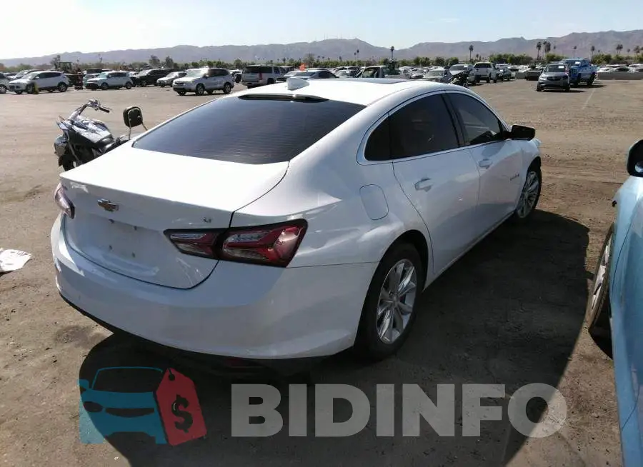 1G1ZD5ST5KF104931 Photo# 4