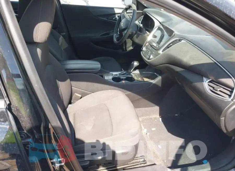 1G1ZD5ST7LF108108 Photo# 5