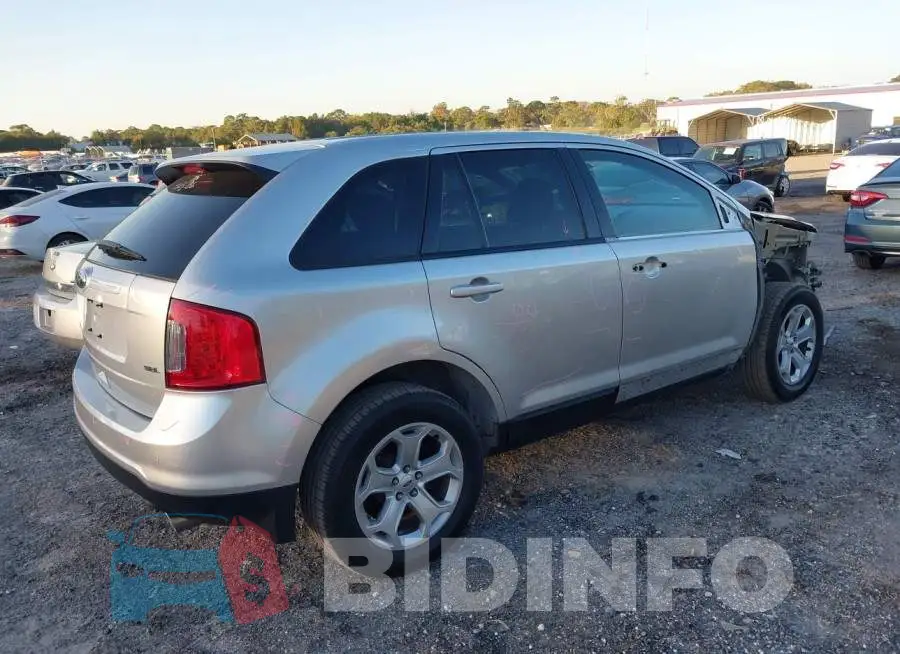 2FMDK3JC3DBA14741 Photo# 4