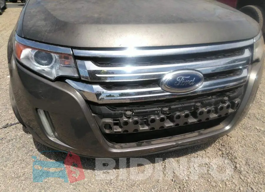 2FMDK3JC8DBA80413 Photo# 6