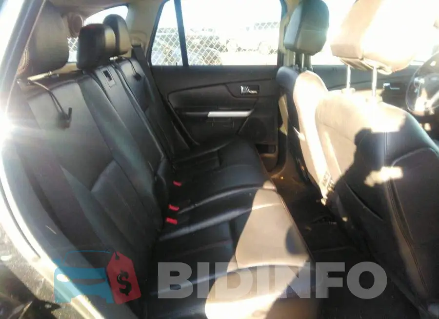 2FMDK3KC4DBC17099 Photo# 8