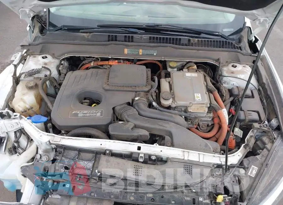 3FA6P0SU1GR187643 Photo# 10