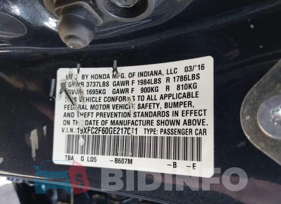 19XFC2F60GE217011 Photo# 9