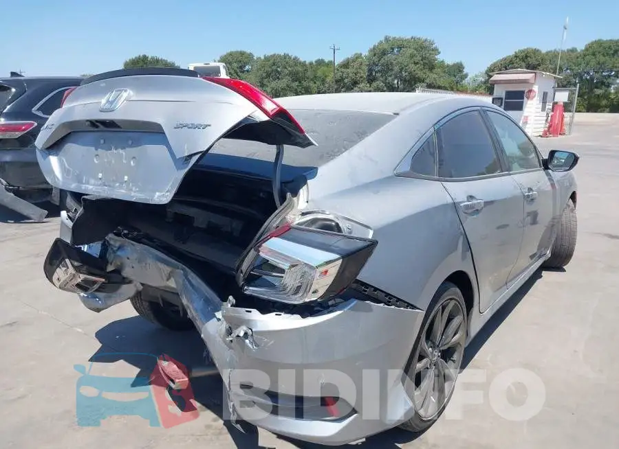 19XFC2F83LE201915 Photo# 4