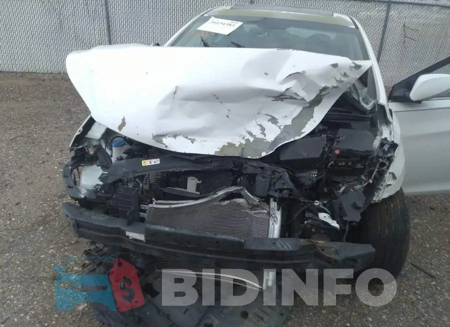 5NPDH4AE9FH611068 Photo# 6