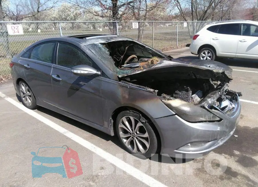 5NPEC4AC3EH841902 Photo# 1