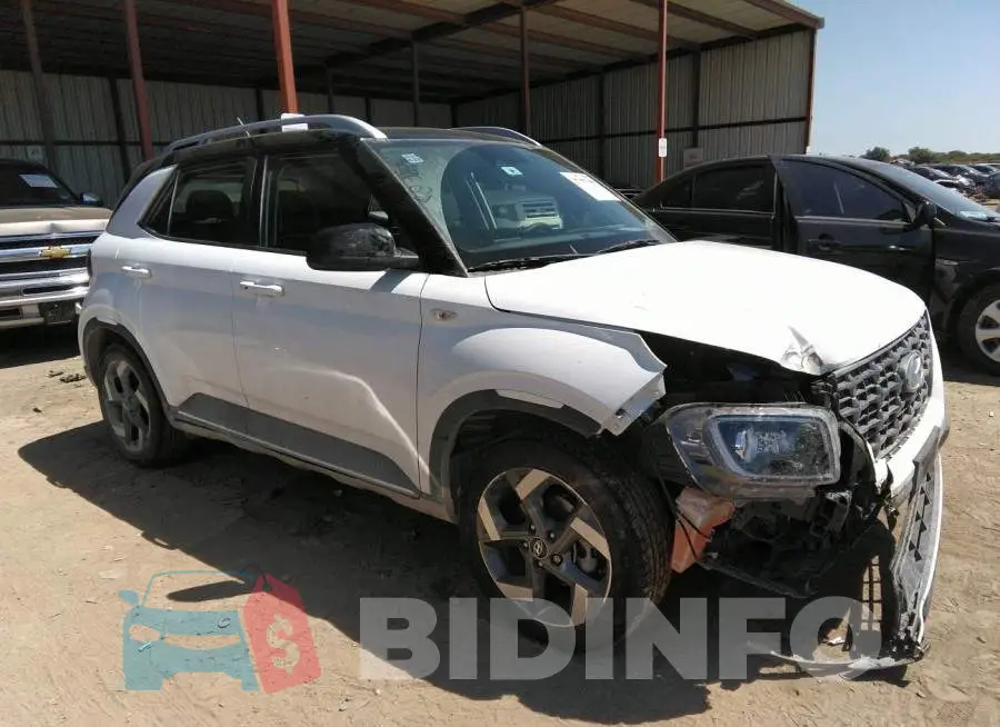 KMHRC8A32PU223595 Photo# 1