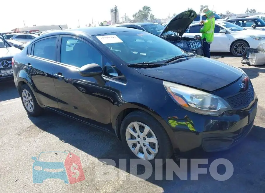 KNADM4A38D6283379 Photo# 1