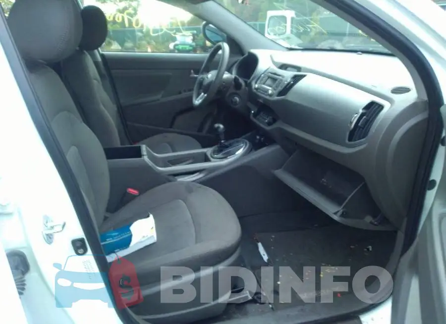 KNDPB3A28D7494177 Photo# 5