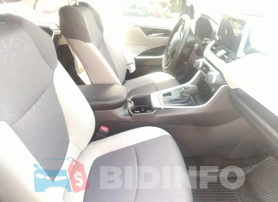 2T3P1RFV4PW334492 Photo# 5